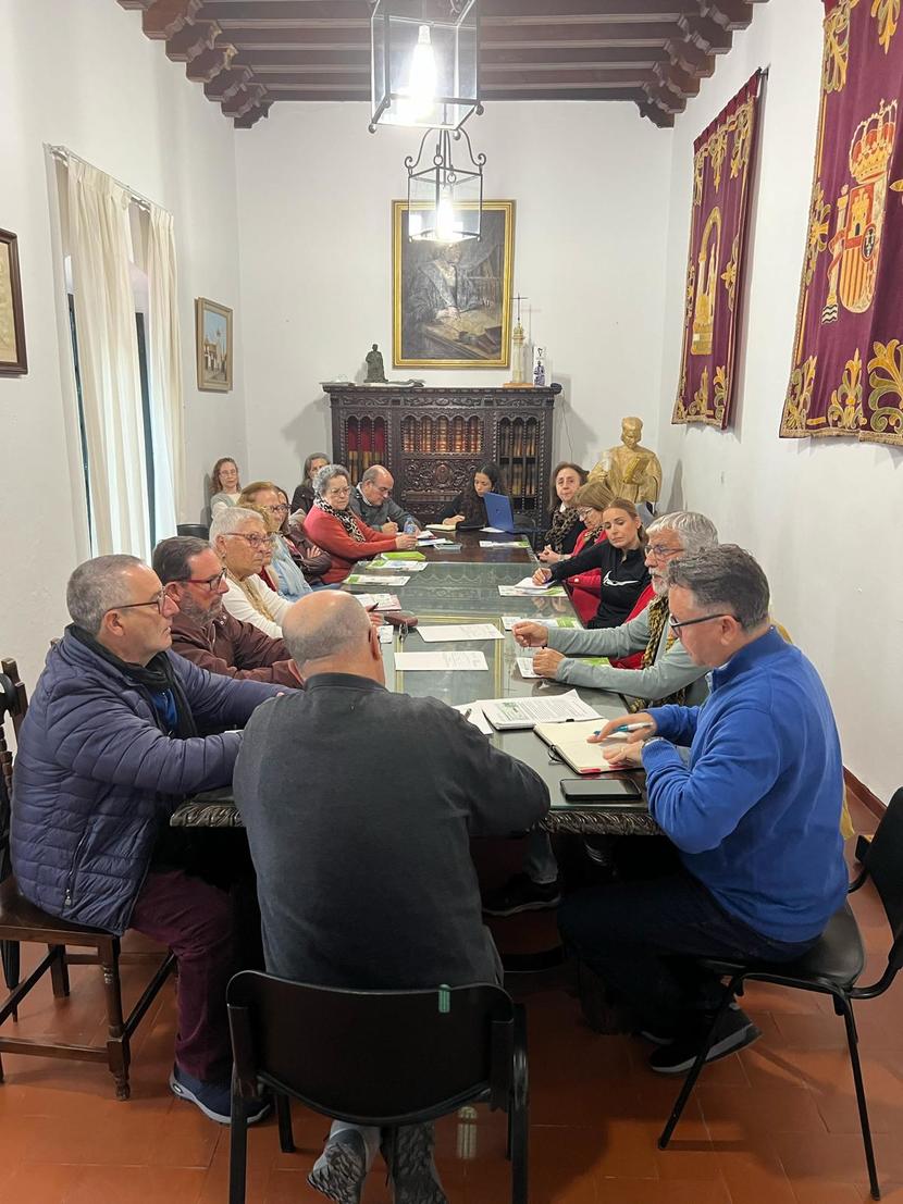Nos reunimos con más de una treintena de asociaciones de Lebrija y Utrera