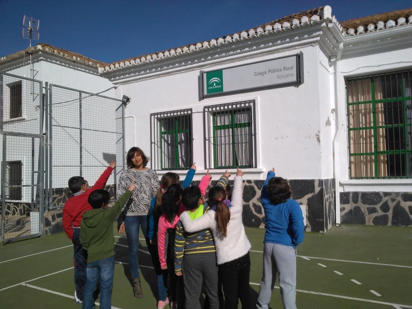 Investigamos la justificación de la decisión de eliminación de lineas de los colegios públicos rurales de las localidades alpujarreñas de Torvizcón y Bérchules, con aulas en Alcútar y Juviles Investigamos la justificación de la decisión de eliminación de lineas de los colegios públicos rurales de las localidades alpujarreñas de Torvizcón y Bérchules, con aulas en Alcútar y Juviles
