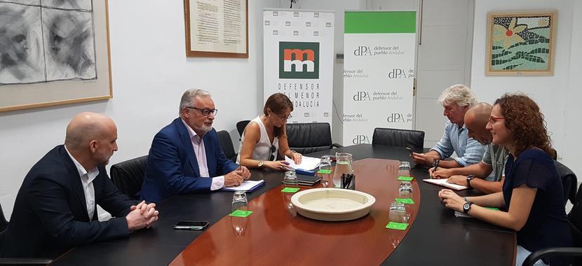 Reforzamos la colaboración con CCOO en defensa de los derechos de la clase trabajadora Reforzamos la colaboración con CCOO en defensa de los derechos de la clase trabajadora