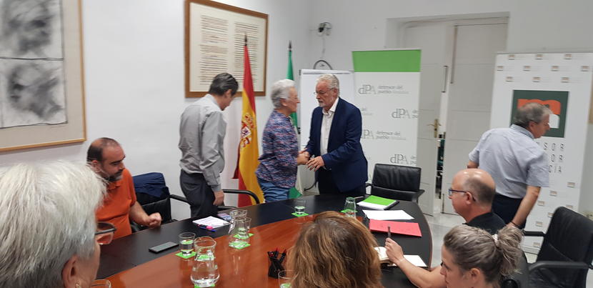 Jesús Maeztu visitará a los vecinos de la zona norte de Granada y planteará una Mesa Técnica ante los cortes de luz Jesús Maeztu visitará a los vecinos de la zona norte de Granada y planteará una Mesa Técnica ante los cortes de luz