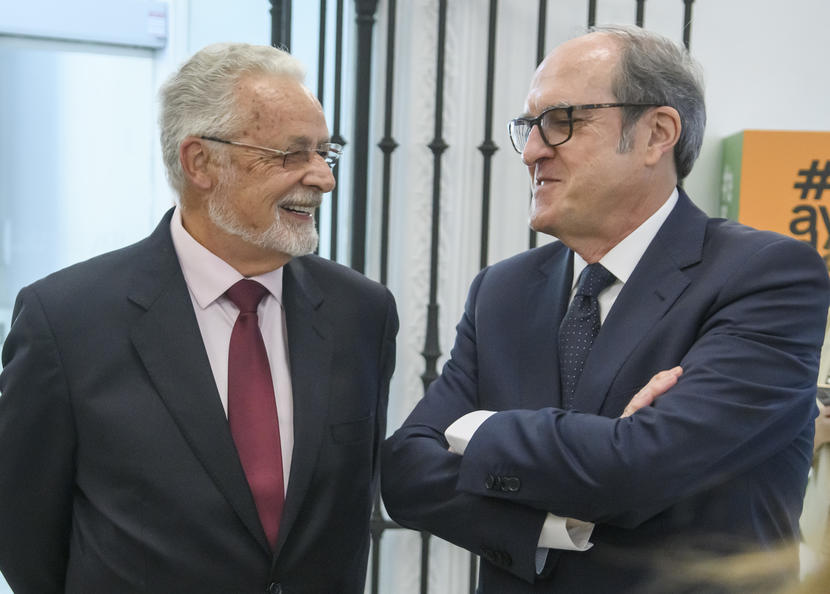 El Defensor del Pueblo andaluz y el Defensor del Pueblo de España profundizan en la mejora de la colaboración y la coordinación para garantizar los derechos a la ciudadanía El Defensor del Pueblo andaluz y el Defensor del Pueblo de España profundizan en la mejora de la colaboración y la coordinación para garantizar los derechos a la ciudadanía