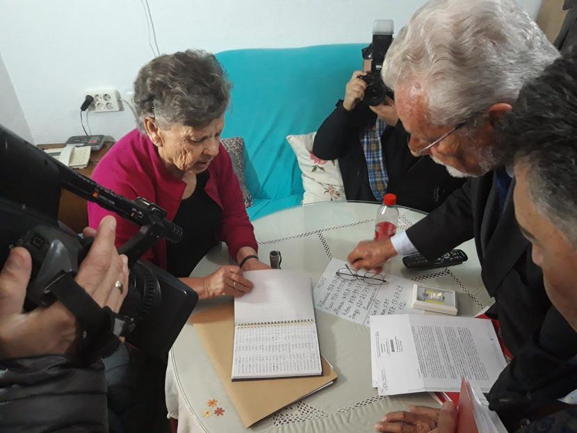 El Defensor del Pueblo andaluz propone medidas que sirvan de guía para solucionar el grave problema de los cortes de luz en distintos barrios de Andalucía El Defensor del Pueblo andaluz propone medidas que sirvan de guía para solucionar el grave problema de los cortes de luz en distintos barrios de Andalucía