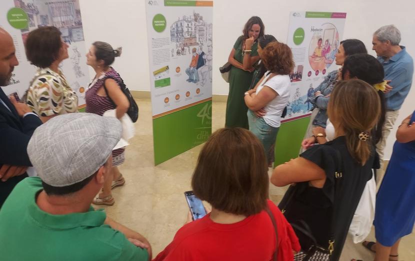 La Casa de la Provincia de la Diputación de Sevilla acoge la exposición conmemorativa del 40 aniversario del Defensor del Pueblo andaluz