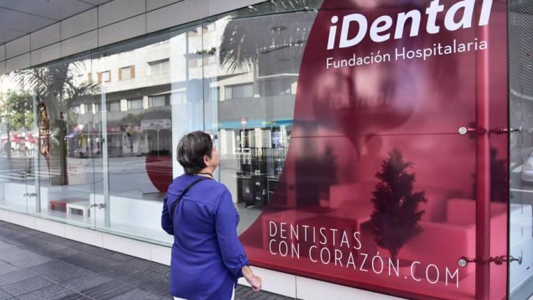 Nos interesamos por la situación de las personas afectadas por el cierre de las clínicas iDental Nos interesamos por la situación de las personas afectadas por el cierre de las clínicas iDental
