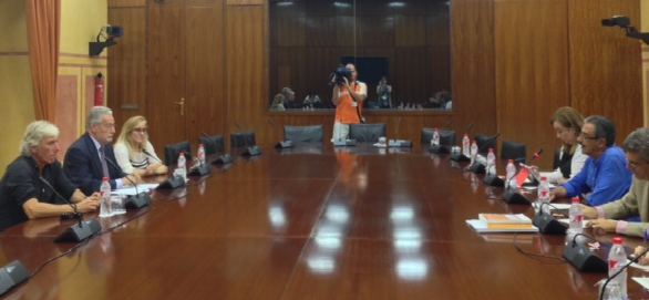 Intervención del Defensor en el Grupo de Trabajo sobre Renta Básica del Parlamento Intervención del Defensor en el Grupo de Trabajo sobre Renta Básica del Parlamento