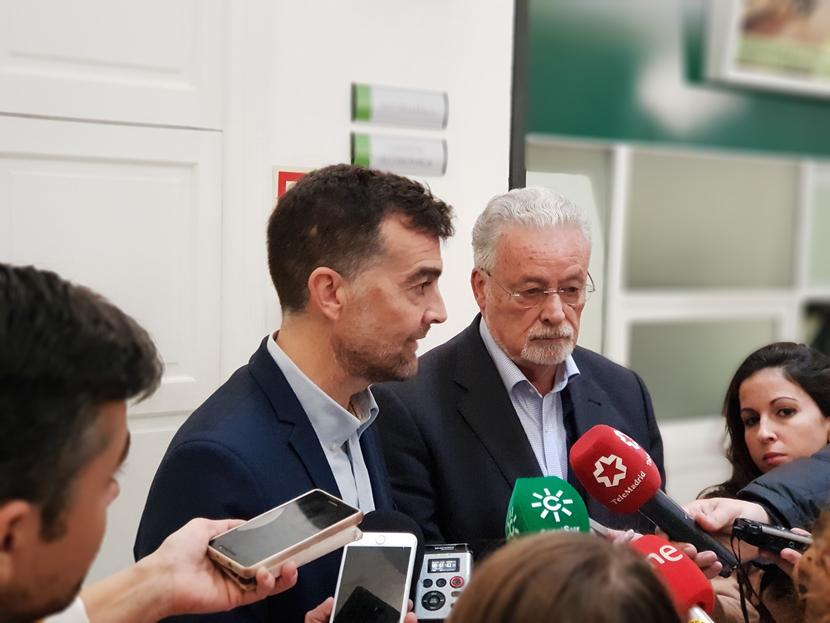11 h: Reunión de una delegación de IU Andalucía. Sede dPA