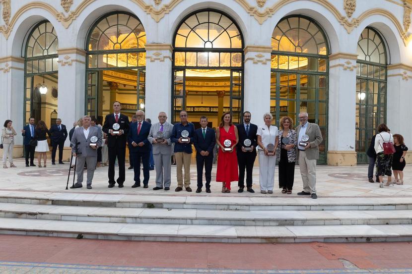 El Defensor participa en la entrega de los premios de Salud Mental