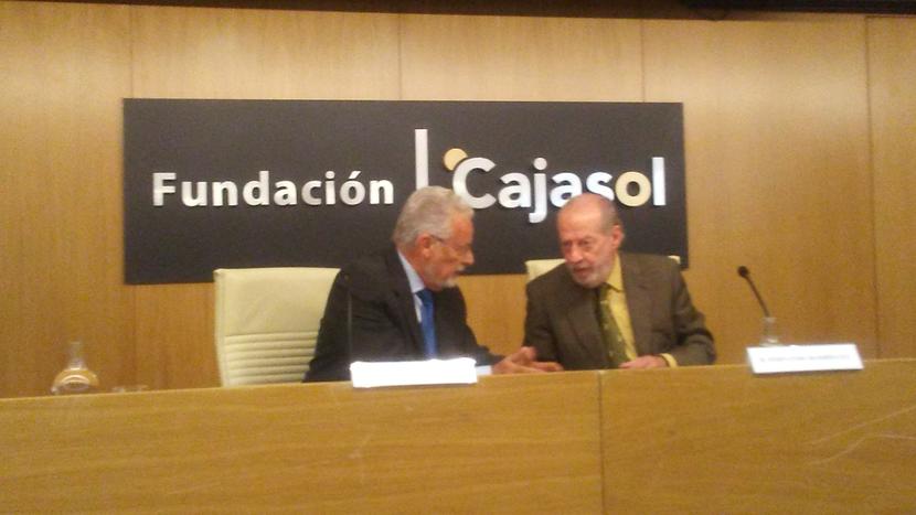 El Defensor alerta sobre la situación de la población afectada por la exclusión financiera El Defensor alerta sobre la situación de la población afectada por la exclusión financiera