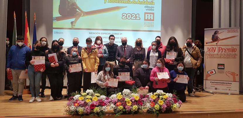 El Defensor de la Infancia alienta a fomentar la igualdad, la convivencia y la paz en los premios Así veo mis derechos El Defensor de la Infancia alienta a fomentar la igualdad, la convivencia y la paz en los premios Así veo mis derechos